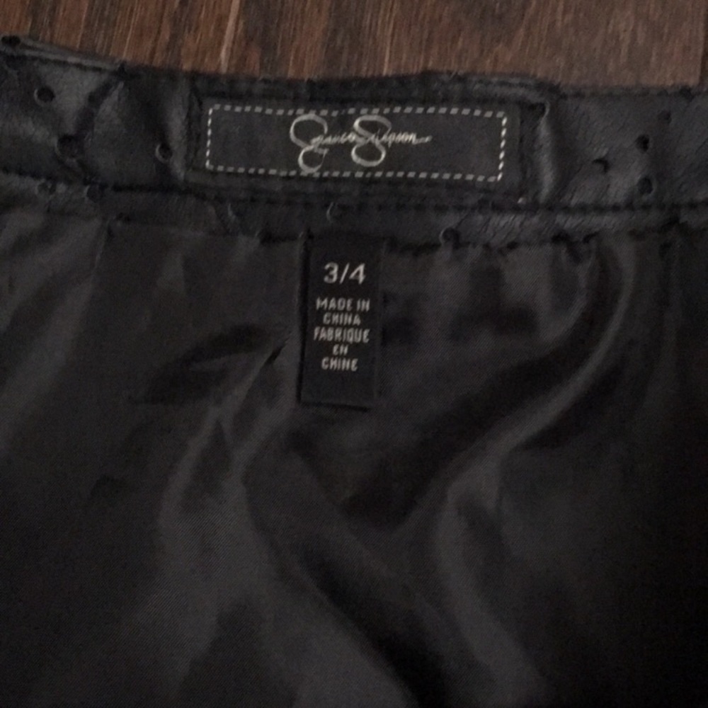 Jessica Simpson Imitation leather black skirt - Picture 6 of 7